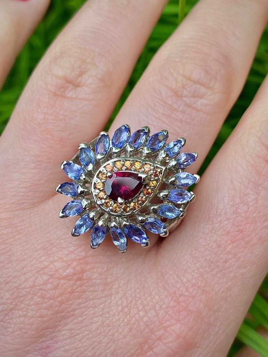 Srebrny pierścionek  z naturalnymi Tanzanitem i Granatem!!!