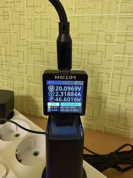 Зарядний пристрій QOOVI 45W/65W GaN