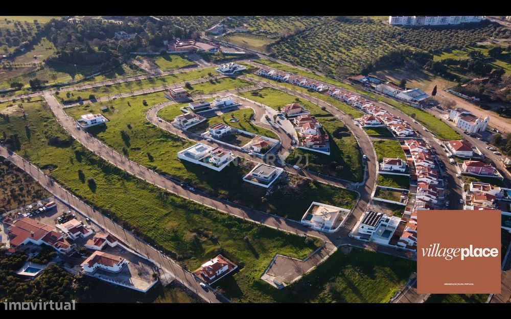 Lote 332m2 para construção de moradia isolada em zona nobre da cidade