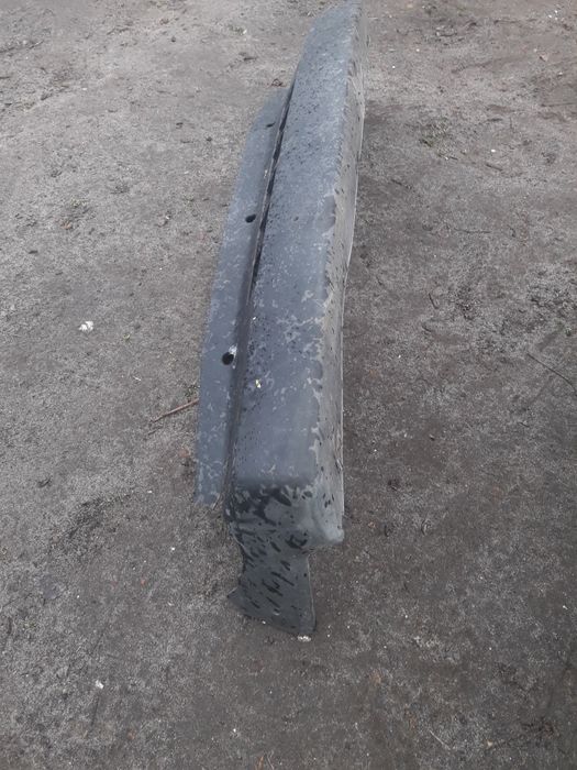 Передній бампер на Таврія