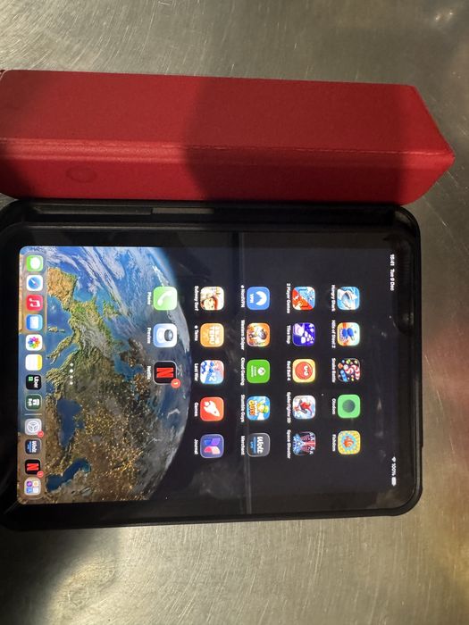 I pad mini 6 w bardzo dobry stan