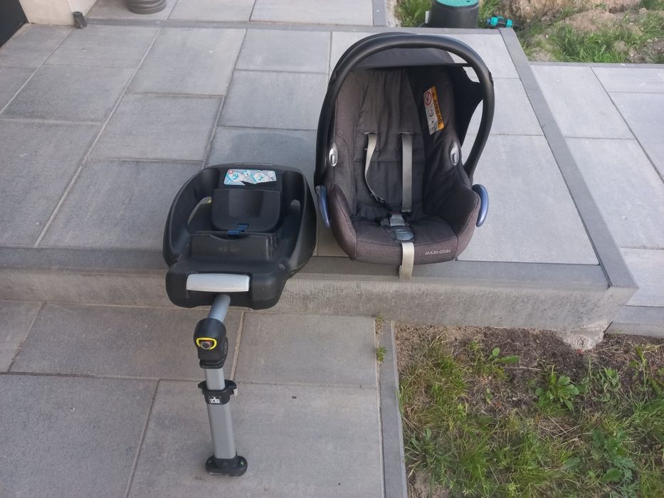 Maxi-Cosi CabrioFix Fotelik samochodowy z baza do samochodu