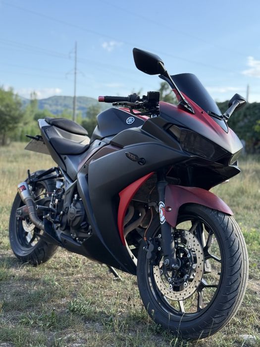 Yamaha YZF-R3 2015