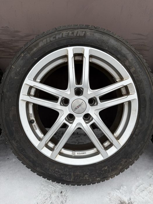 Komplet kół zimowych 5x112 Vw Skoda Seat 215/55/17 Michelin