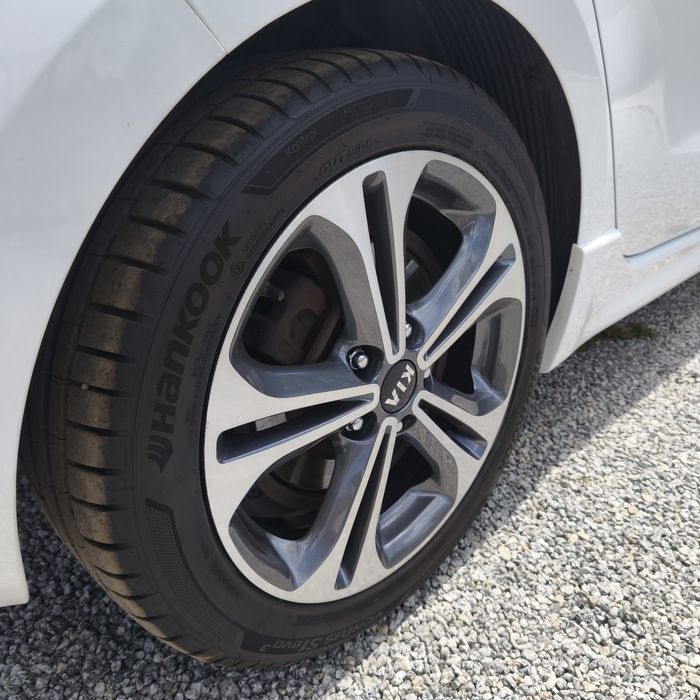 Kia Ceed 1.6crdi 136cv