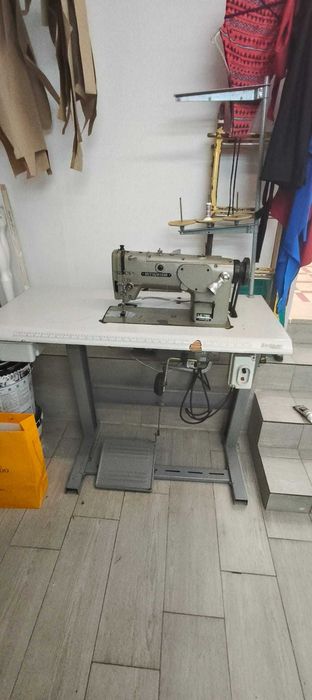 Para venda máquina de costura