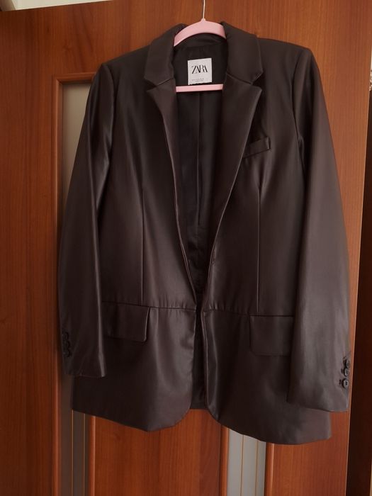 Шкіряний піджак ZARA р.М