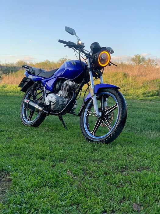 Мотоцикл 150кубів