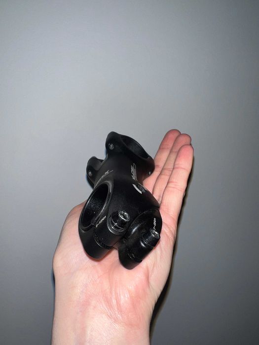 Rowerowy mostek amortyzowany XLC ANTISHOCK 100/31,8mm 6°