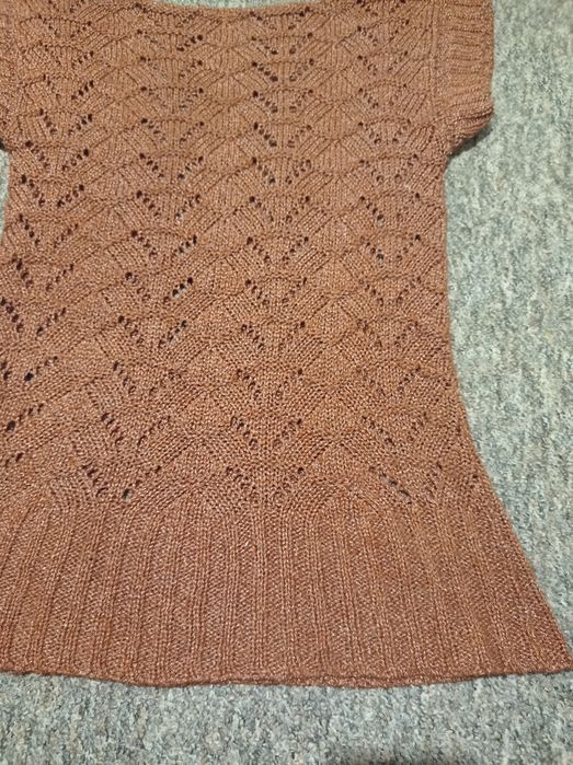 Sweterek damski modny kolor s/m