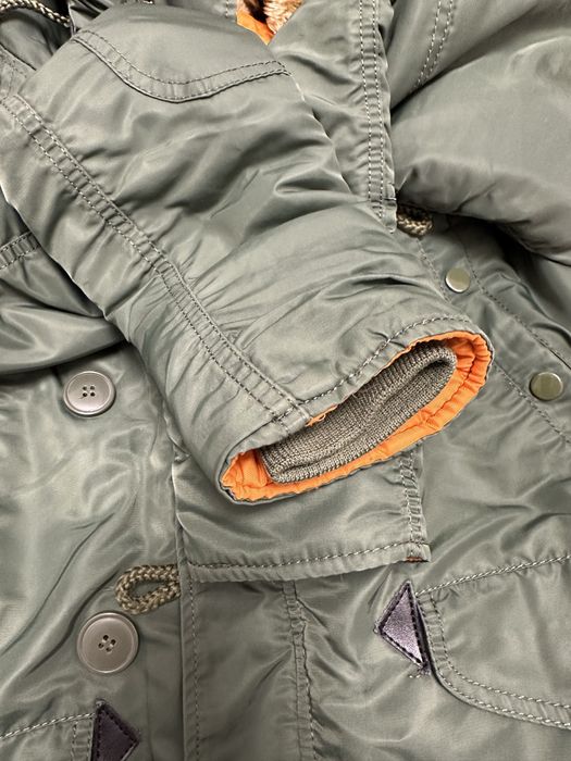 Жіноча парка / куртка Alpha Industries.