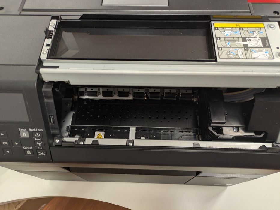 Epson c6500ae como nova