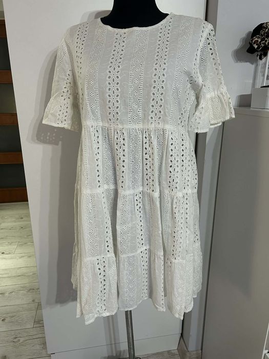 Elegancka sukienka