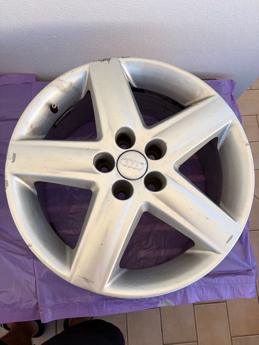 Jantes 17" Audi (5 Braços) 5x112 — Largura 7.5J / ET42