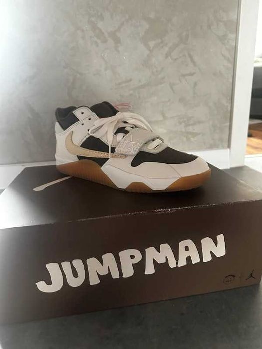 Jordan Jumpman Jack TR Travis Scott University Red 45