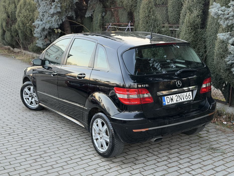 Mercedes-Benz B170