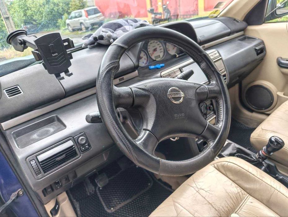 Nissan X-Trail 2.2 2003