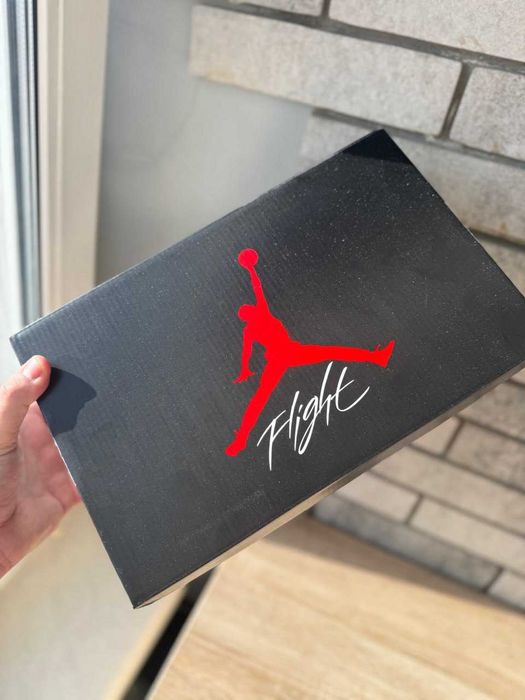 Jordan 4 Retro Black Cat кросівки 36 - 45