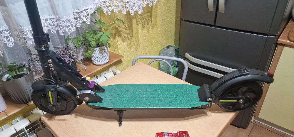 Hulajnoga elektryczna