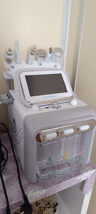 Venda de máquina Hydrafacial com pouco uso