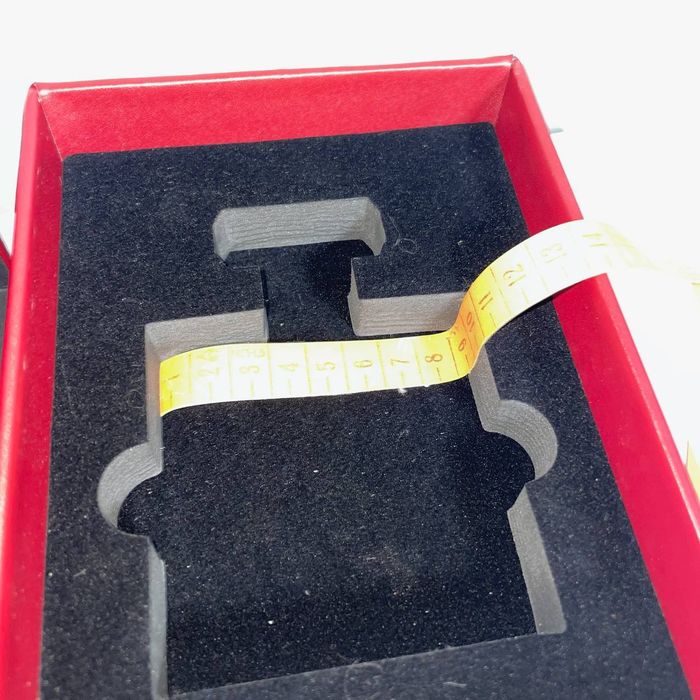 Коробка подарочная от парфюма Lattafa