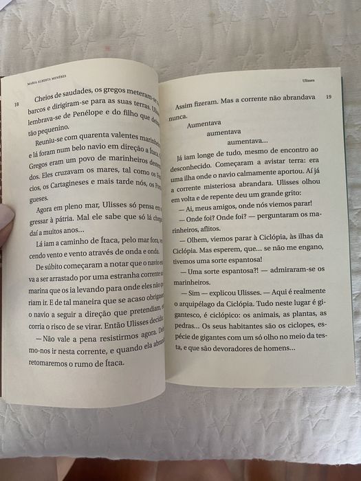 Livro Ulisses  de Maria Alberta Meneres