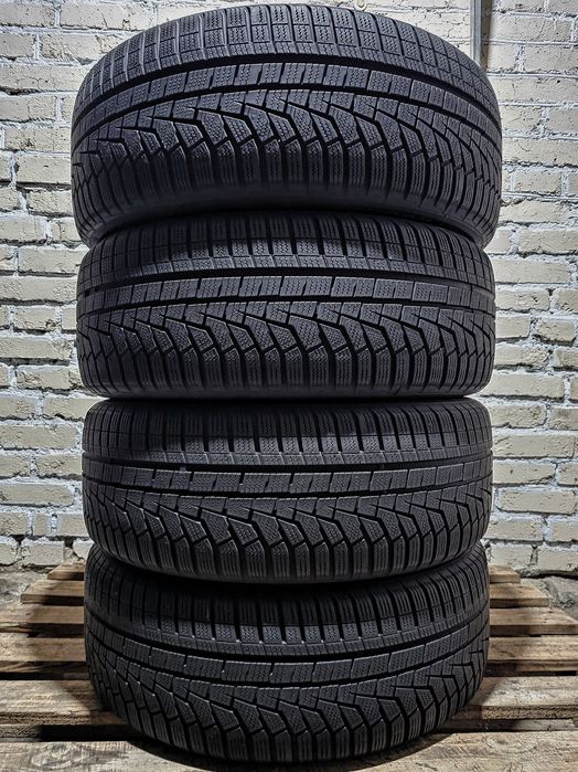 Зимові 225/55r18 Hankook | 2023 | 7mm | Hungary | Преміум шини | Ідеал