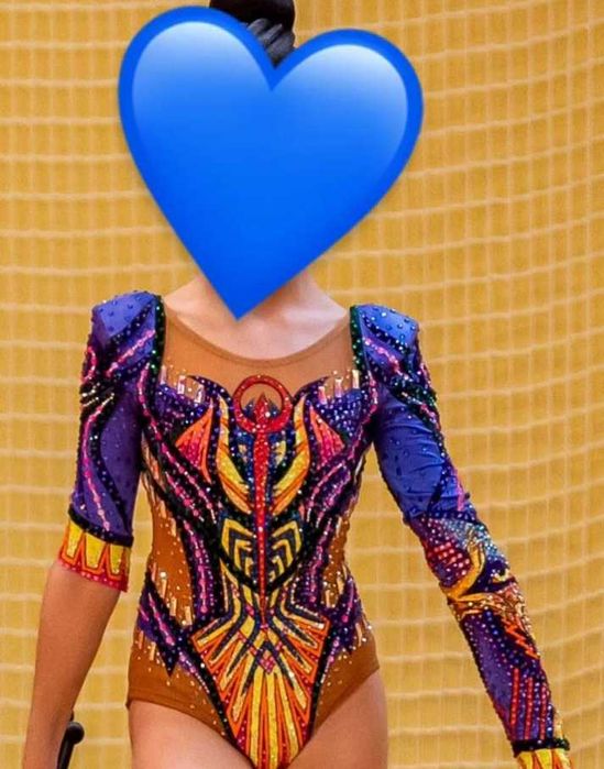 Купальник для художесивенной гимнастики