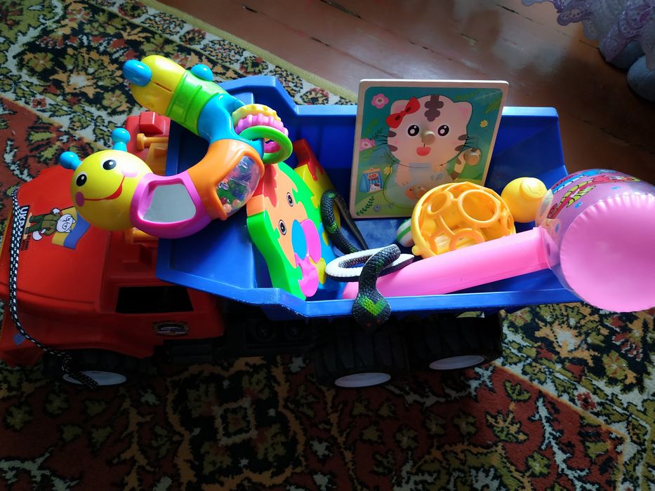 Продам конструктор, гусеницу