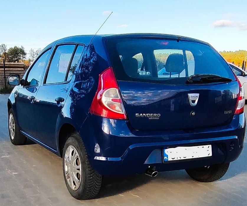 Sprzedam samochód osobowy Dacia Sandero
