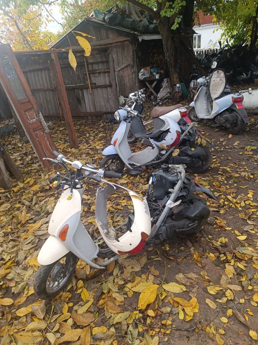 Пластик запчасть б у на Suzuki lets 4 pallet adress v 50 ad 110 v 100