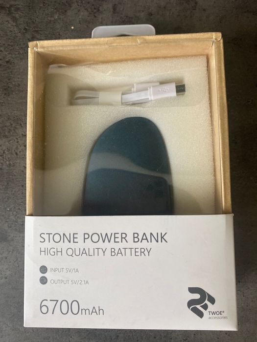 Акумулятор внешний 2Е Stone в виде каменя 6700 Мач