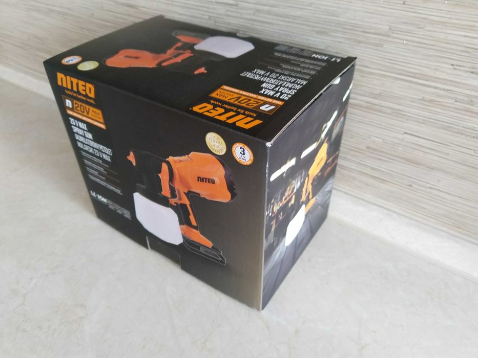 HIT Akumulatorowy agregat malarski pistolet do malowania + akcesoria