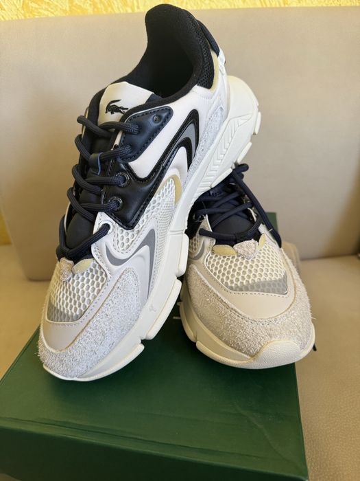 Кросівкі жіночі Lacoste