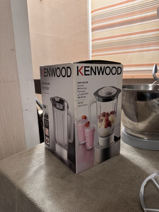 Кухонний комбайн Kenwood Chef Classic