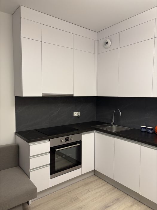 Mieszkanie na wynajem zakladowa 24