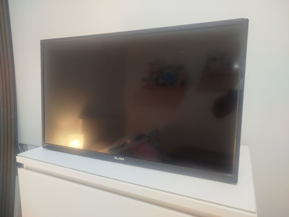 2 TV's de 32 polegadas