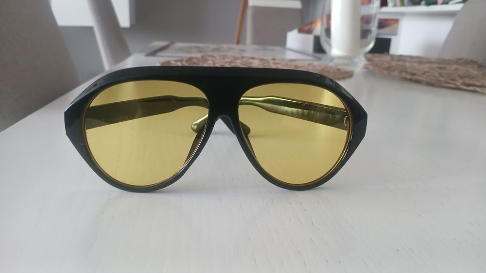 Nowe okulary przeciwsloneczne Shein