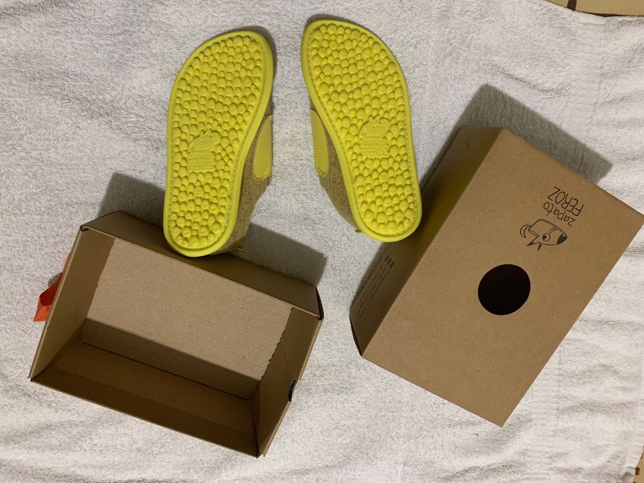 FEROZ Pantufa com sola de borracha