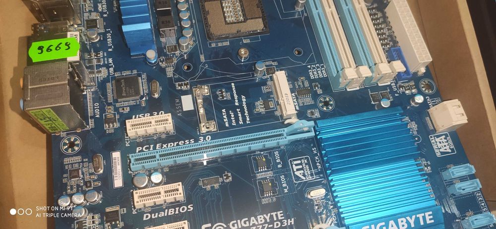 Топова СТАБІЛЬНА Socket 1155 - Gigabyte з mSata SSD Заглушка присутня.
