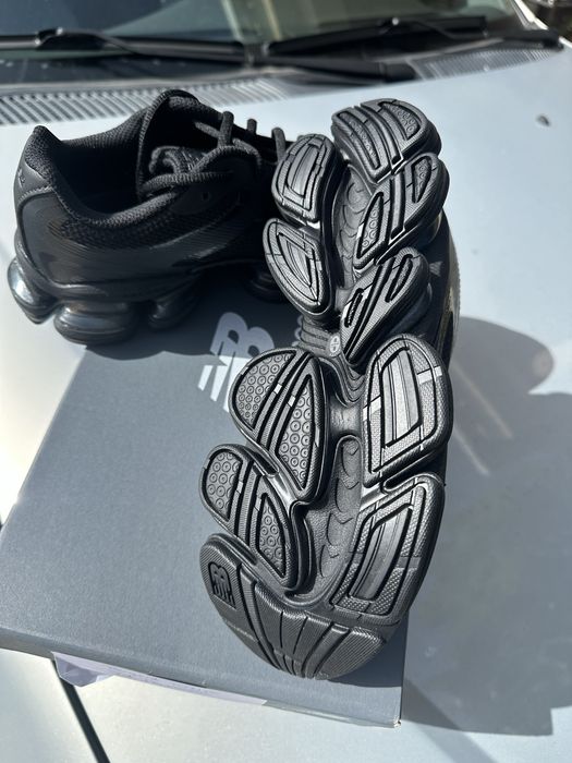 New Balance ABZORB 2000