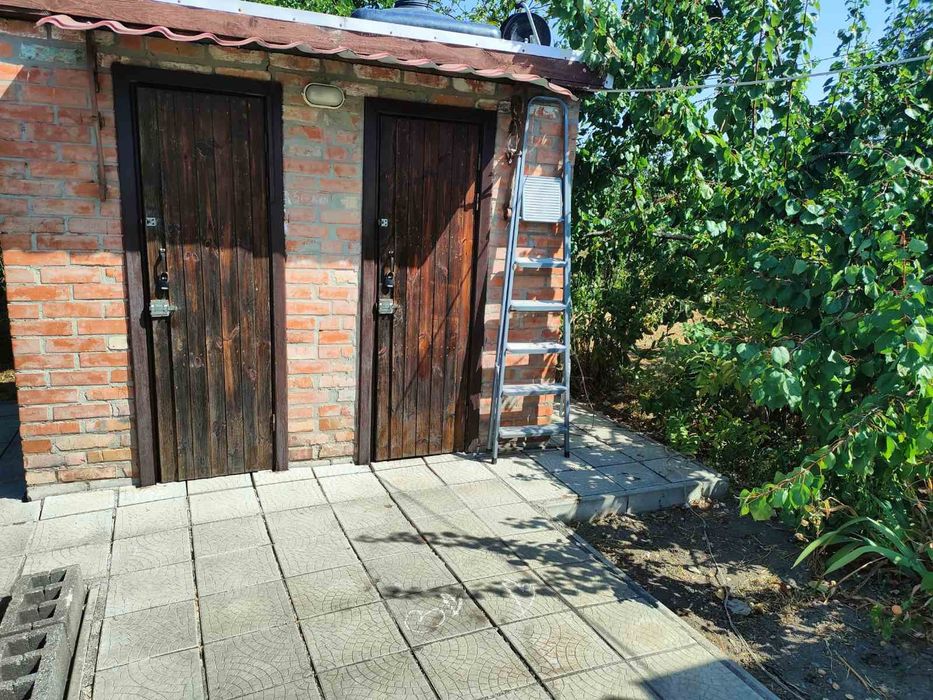 Мачухи, окремий, затишний будинок з шикарною альтанкою та зоною барбек