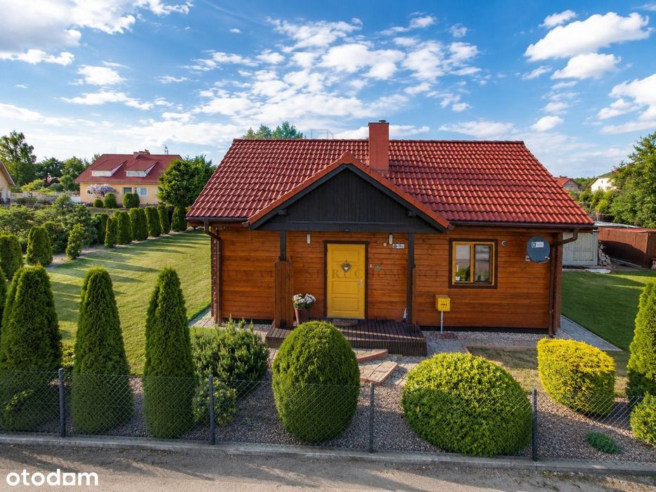 Dom z bali i z dużą działką Żródła