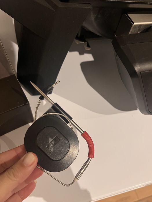 Barbecue Elétrico Weber Pulse 1000 – Como Novo