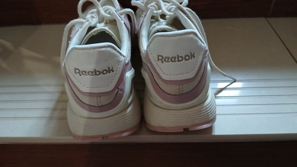 Buty reebok 39 stan bardzo dobry