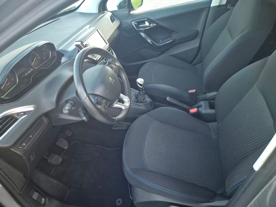 Peugeot 208 2019