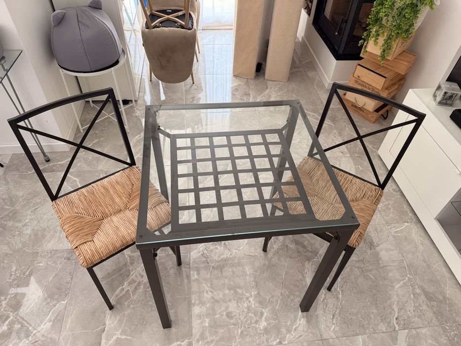 Conjunto mesa e cadeiras IKEA GRANAS
