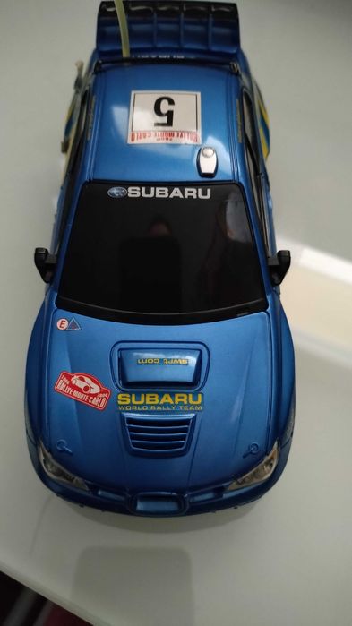 Carro telecomandado - Subaru Impreza WRC