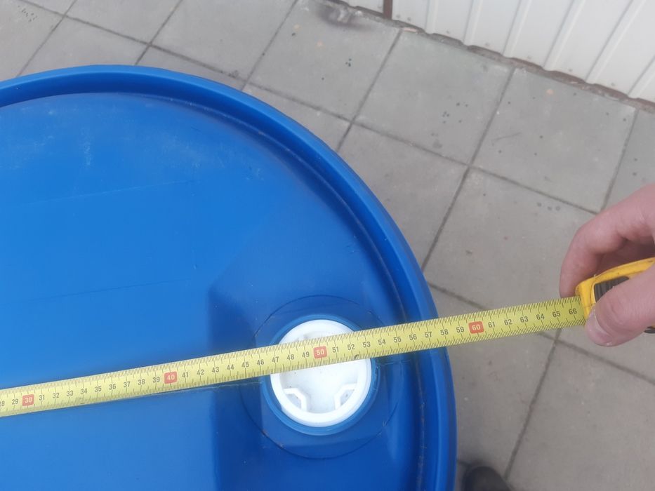 Beczki plastikowe 200l na wodę