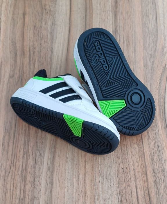 Adidas дитячі  кеди кросівки /Nike кросовки кеди на хлопчика 22-23р